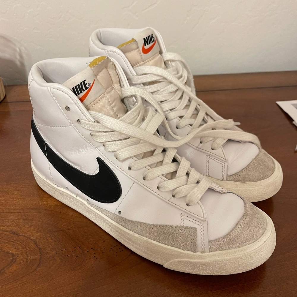 Nike Blazer Mid 77